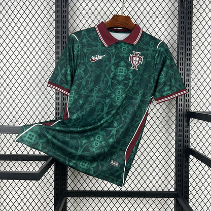 Equipaciones Portugal